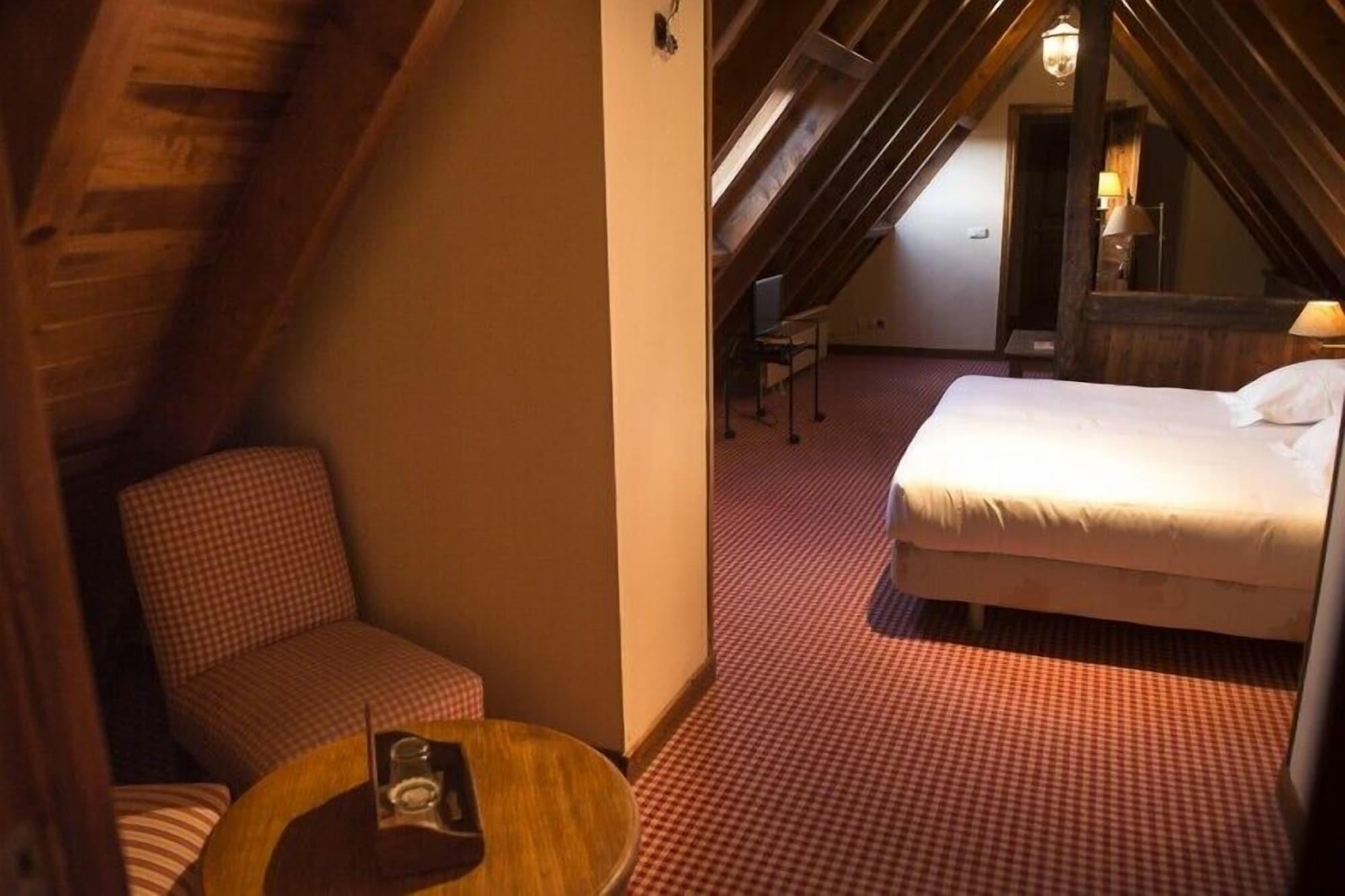 Hotel Chalet Bassibe Baqueira Beret Exterior foto