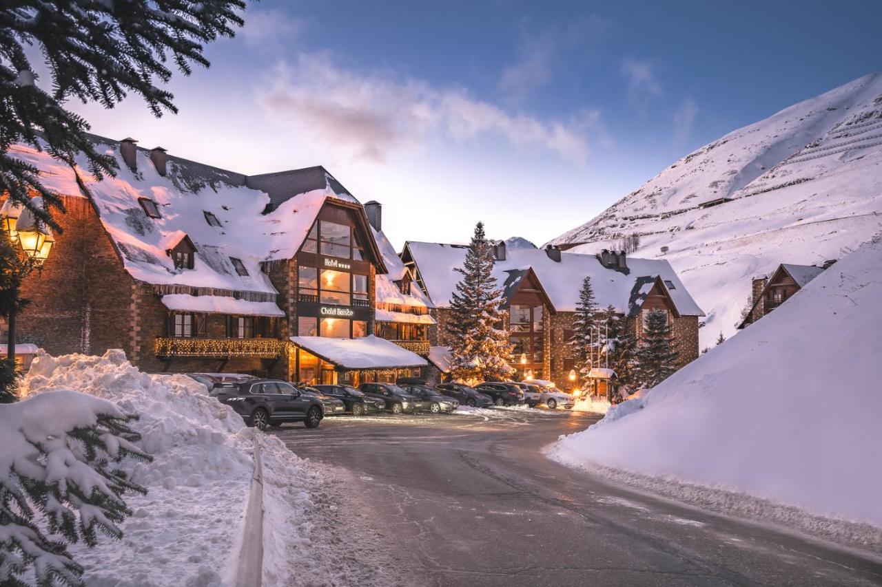 Hotel Chalet Bassibe Baqueira Beret Exterior foto