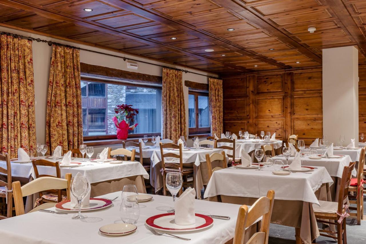 Hotel Chalet Bassibe Baqueira Beret Exterior foto