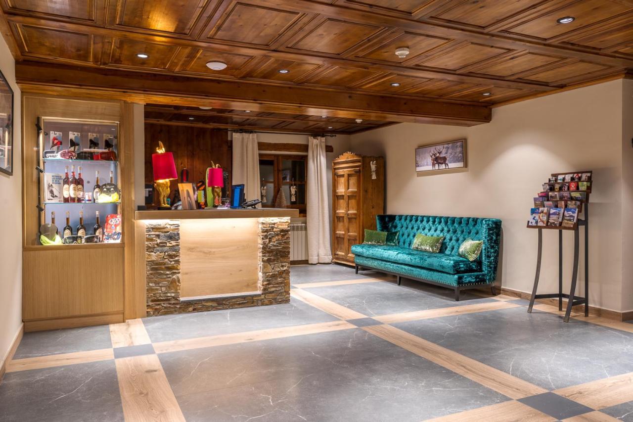 Hotel Chalet Bassibe Baqueira Beret Exterior foto