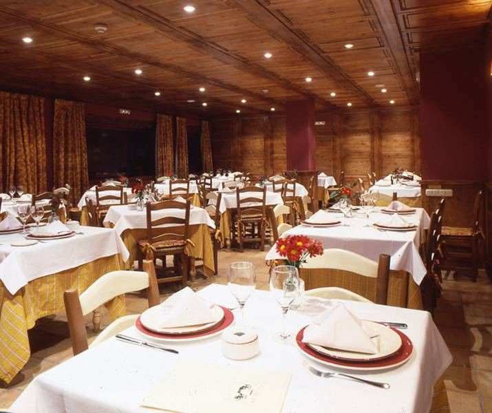 Hotel Chalet Bassibe Baqueira Beret Exterior foto